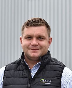 Contact Dennis Römer