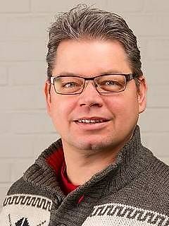 Contact Mr. Michael Schwarzer