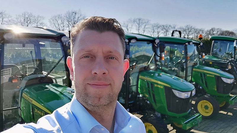 Contact Mr. Bernard Grave